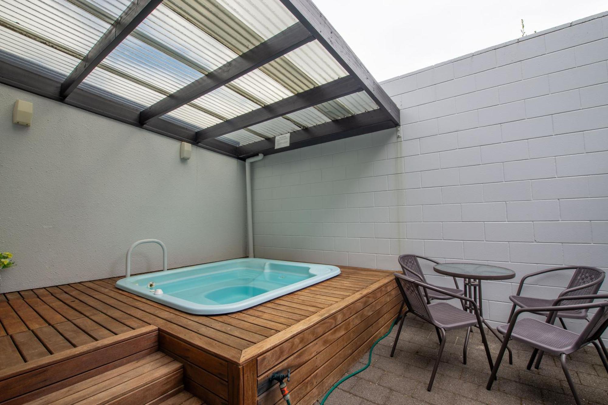 Motel Wylie Court Motor